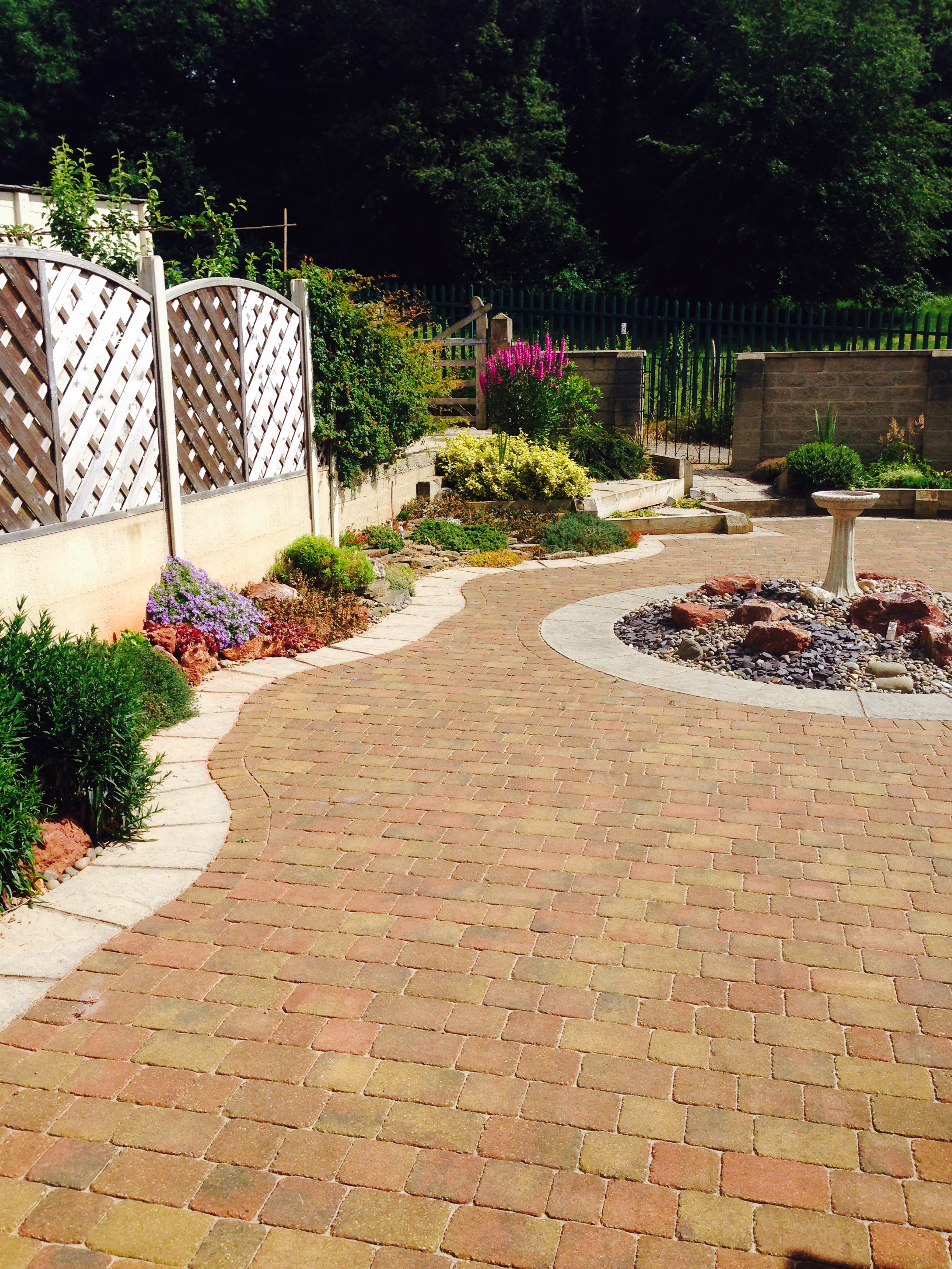 Cathedral Radius Paving