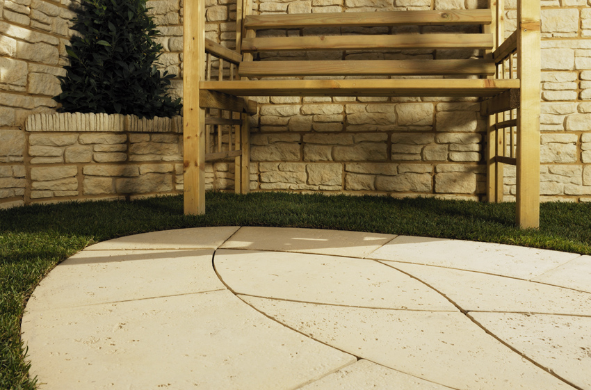 Bowland Stone Piccolo Oval, Baroque, patio pacs, patio kits