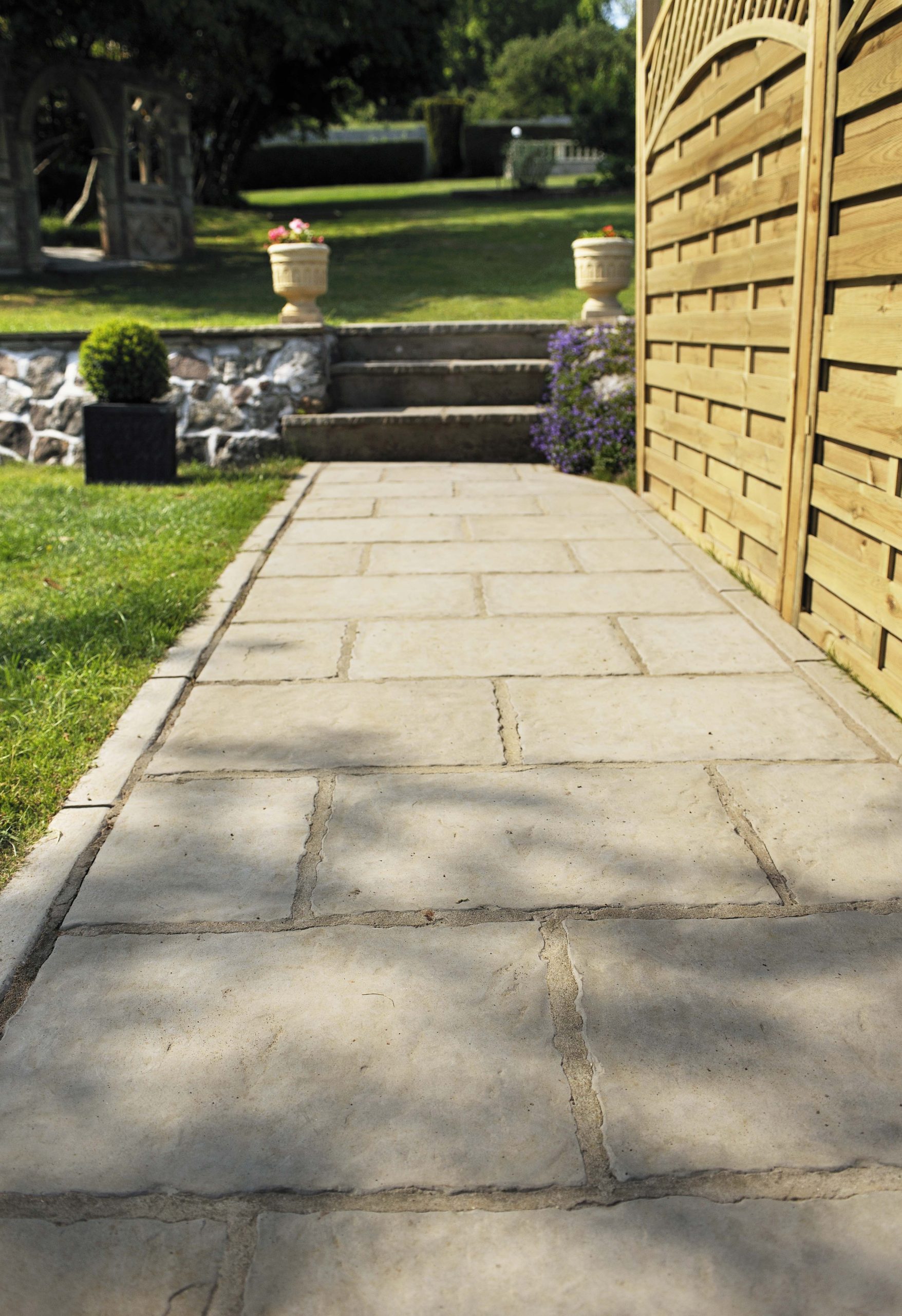 Stratford Paving Kit