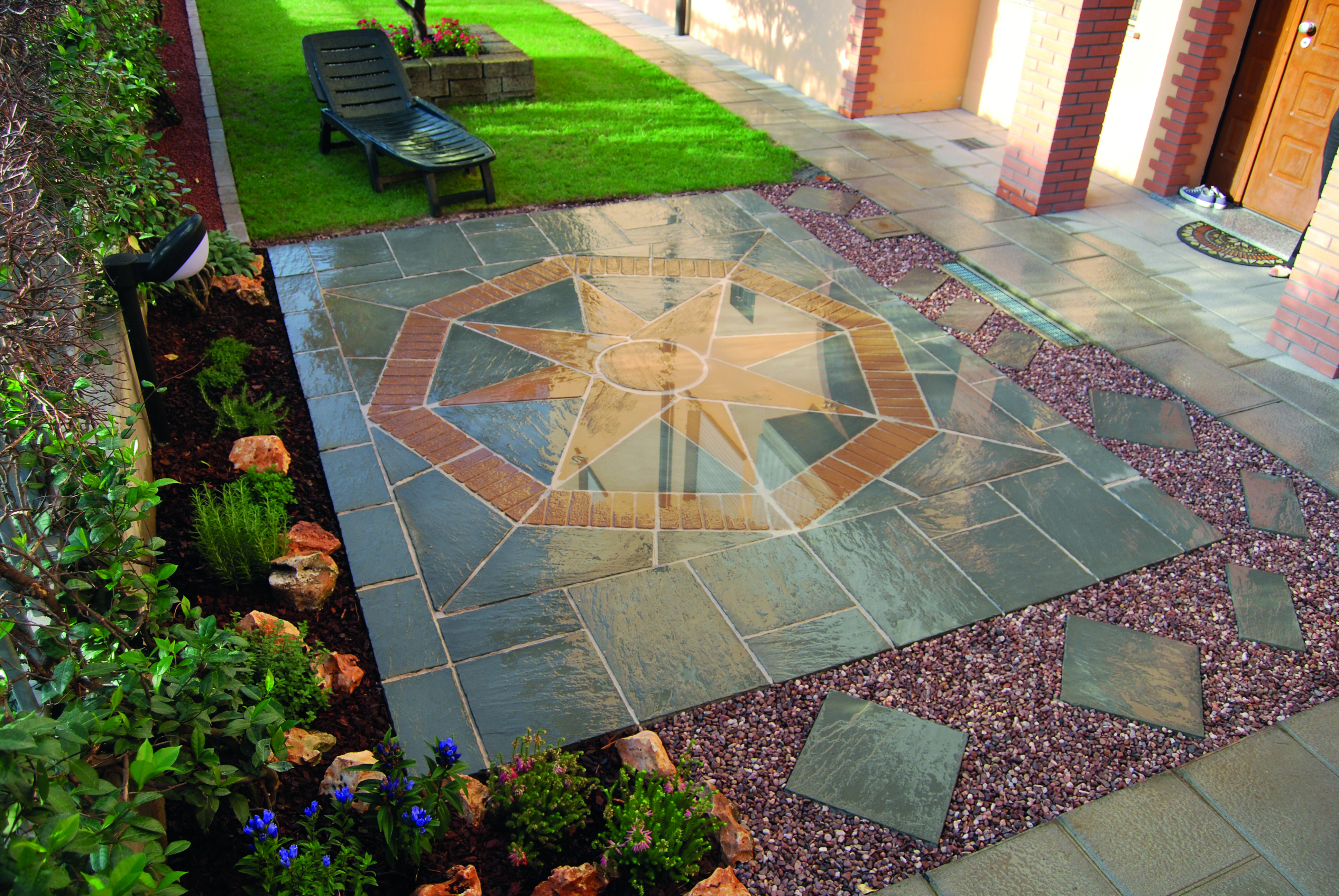 Lakeland Star Patio Kit