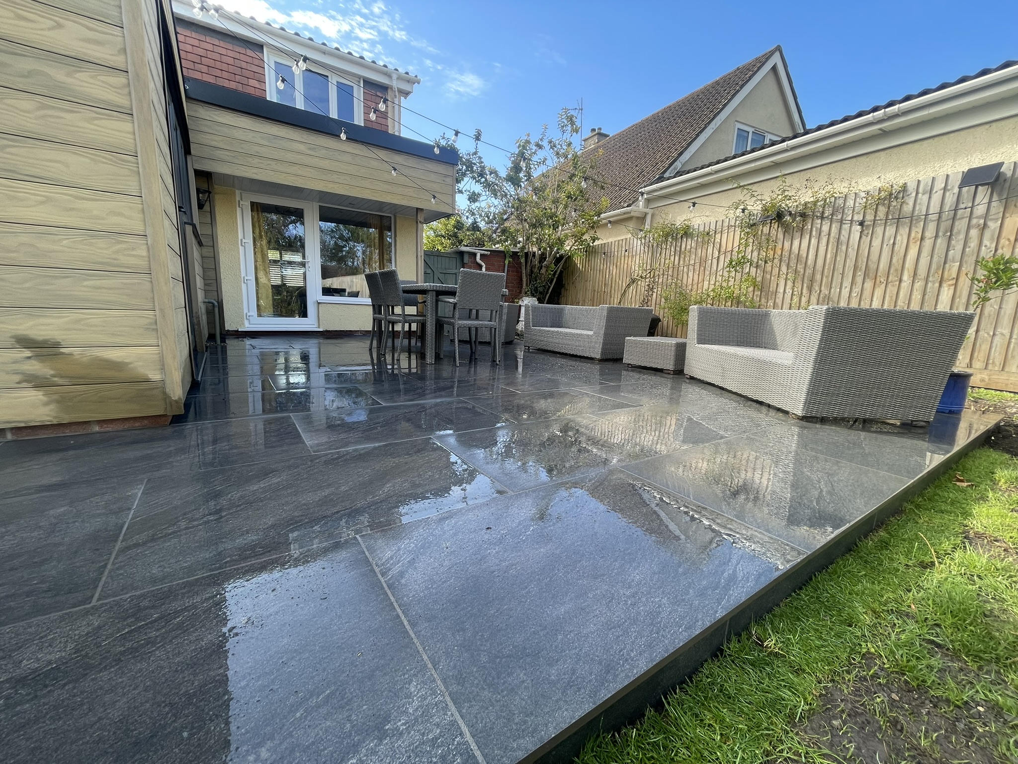 Bowland Porcelain in Anthracite