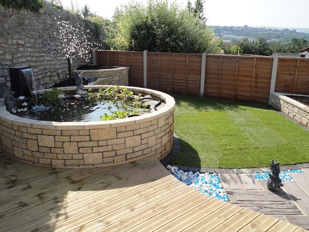 Priory Cottage Walling in Summer Corn, Sleeper Paving in Brown Oak