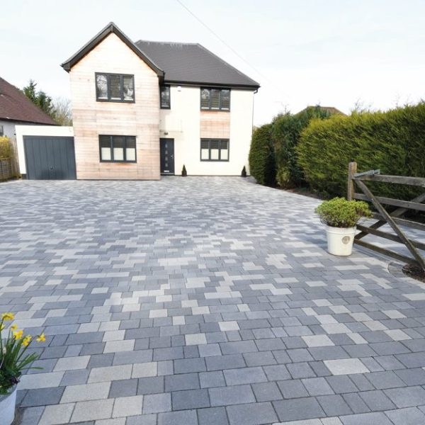 Invicta Granite