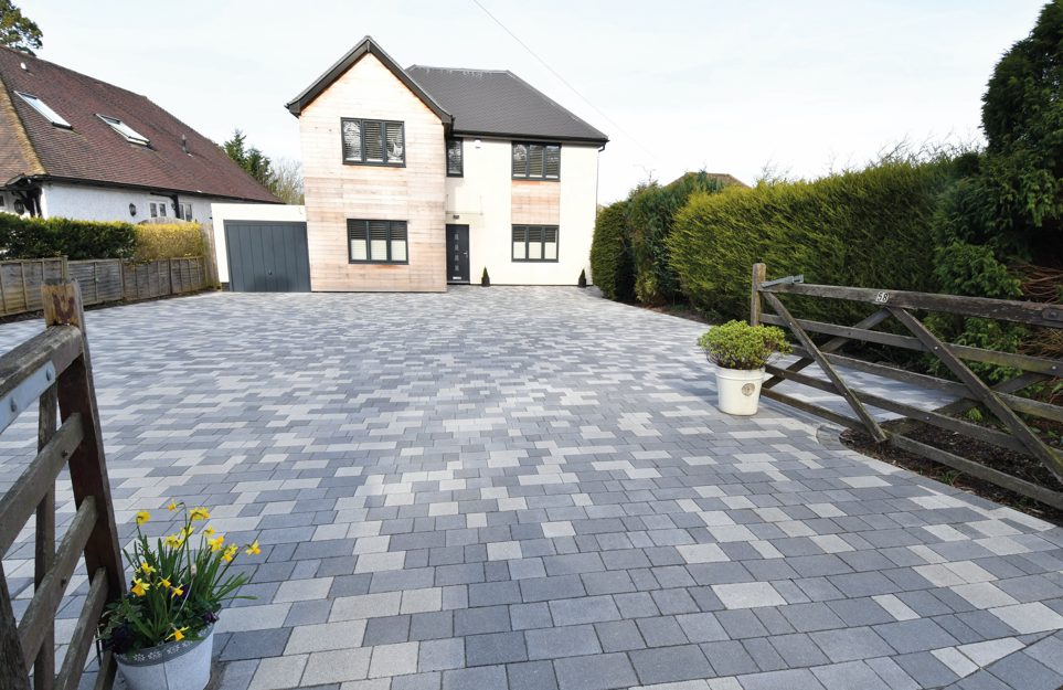 Invicta Granite